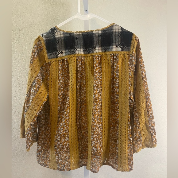 POL Mustard Floral and Plaid Women's Top Size Small - Picture 2 of 4